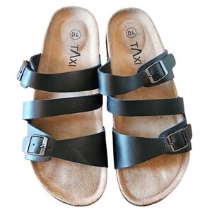 Taxi Women's Leonora Leather Buckle Strappy Black Casual Sandals Slip-on Size 10